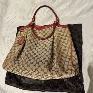 Gucci handbag